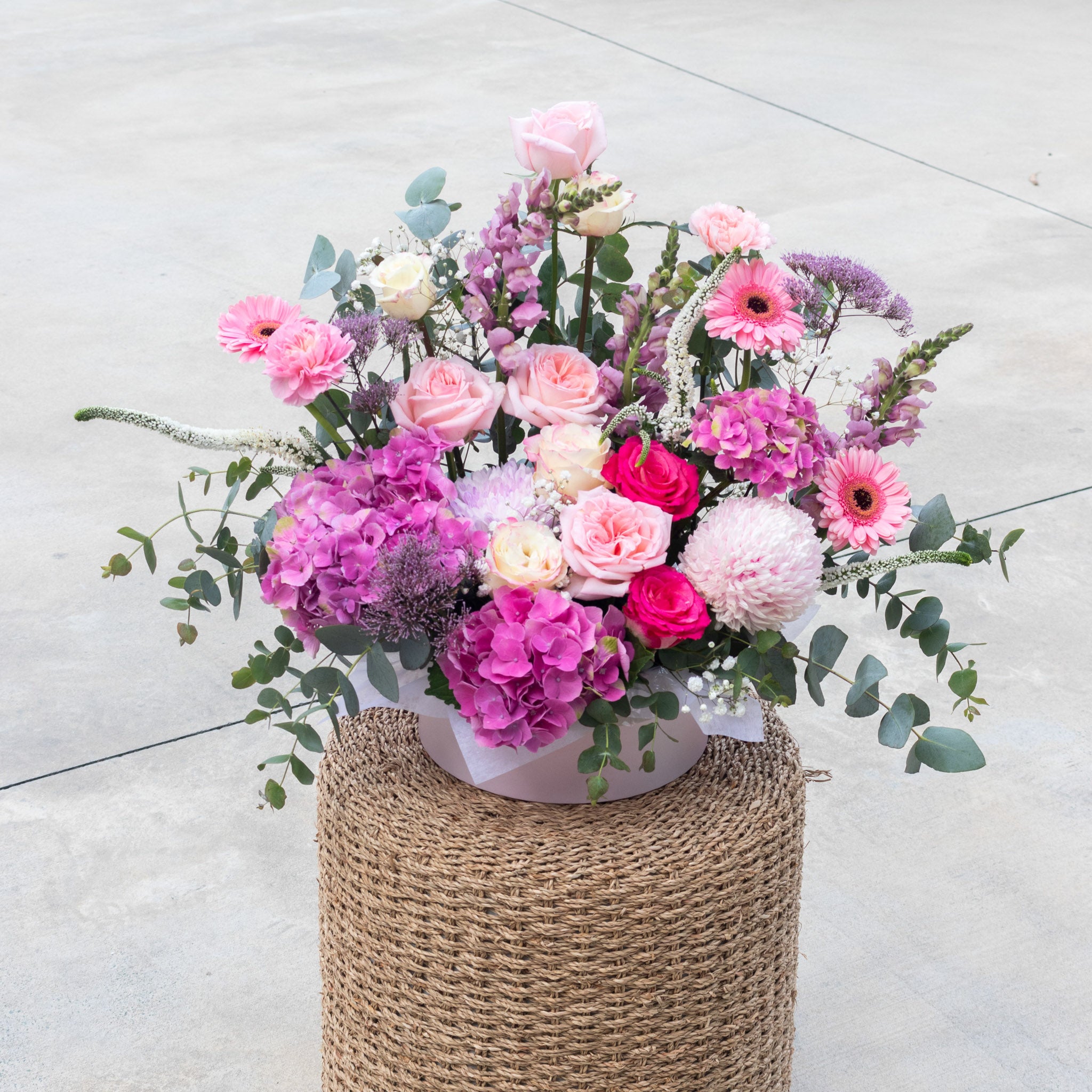 Boxed-Arrangement-Large-Pink.jpg