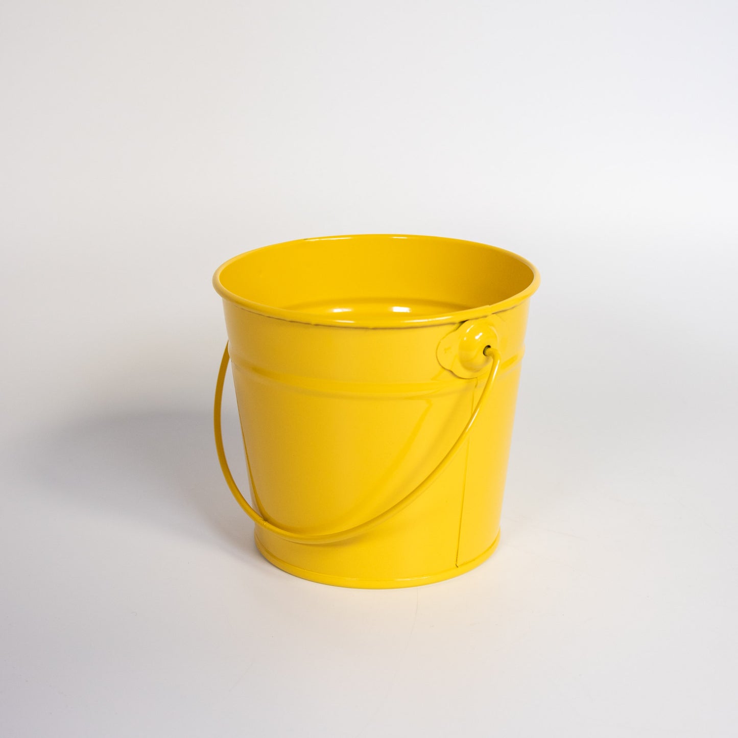 Round Tin Small
