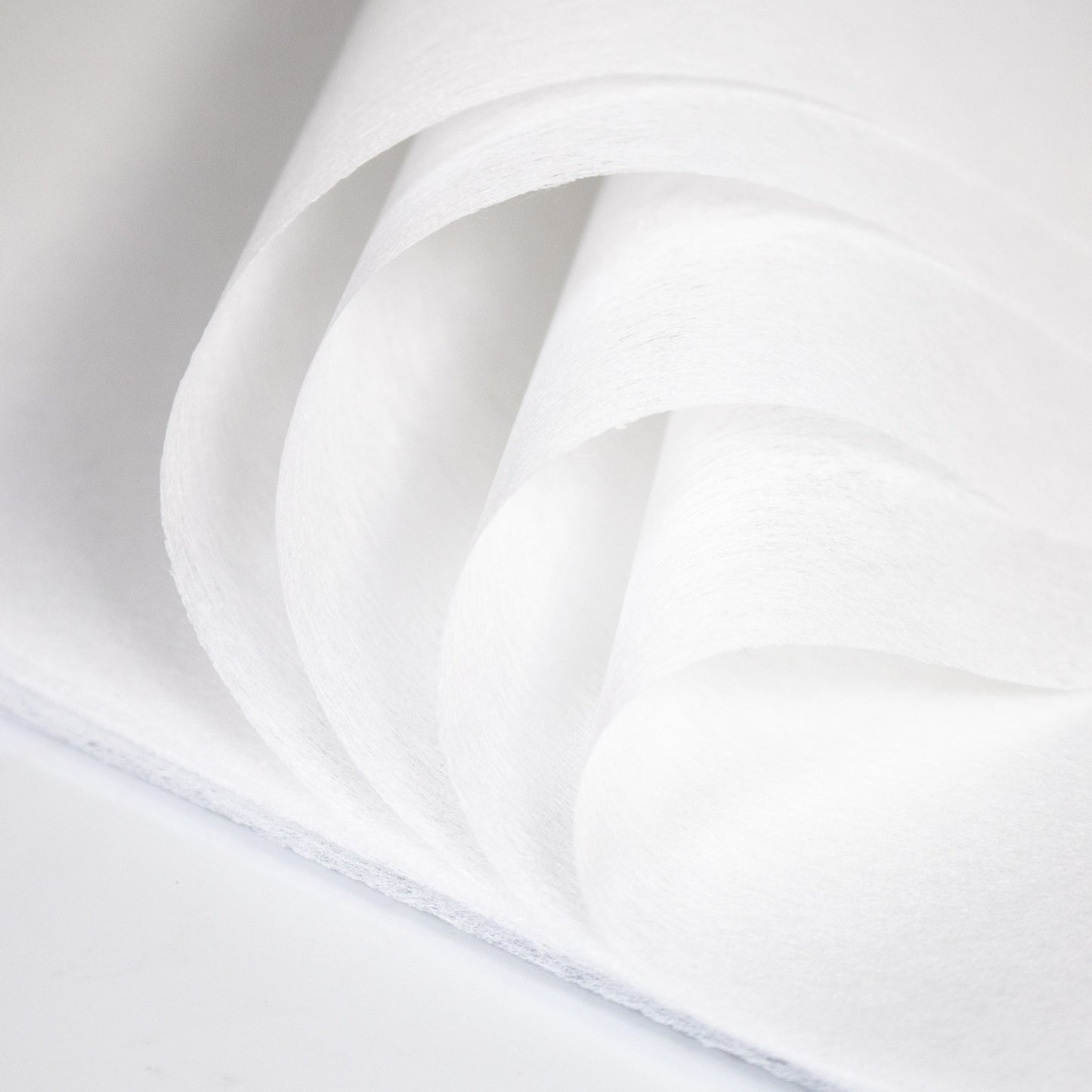 Non-Woven Wrap 50 x 70 cm 20 pcs – White