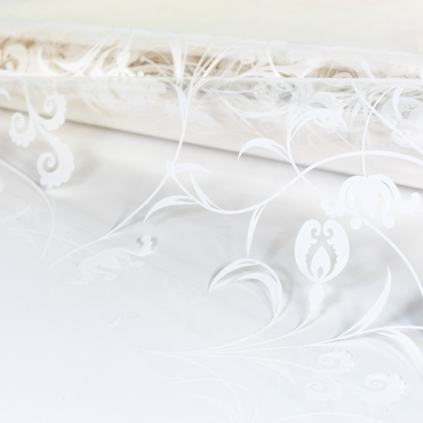 Cellophane Baroque Motif – 2 colours